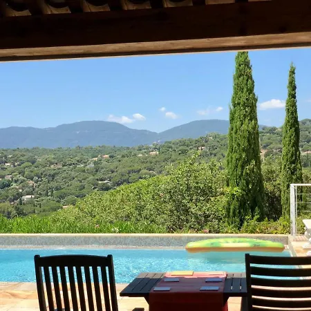 Luxury With Sea View Villa *