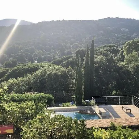 Luxury With Sea View Villa La Croix-Valmer